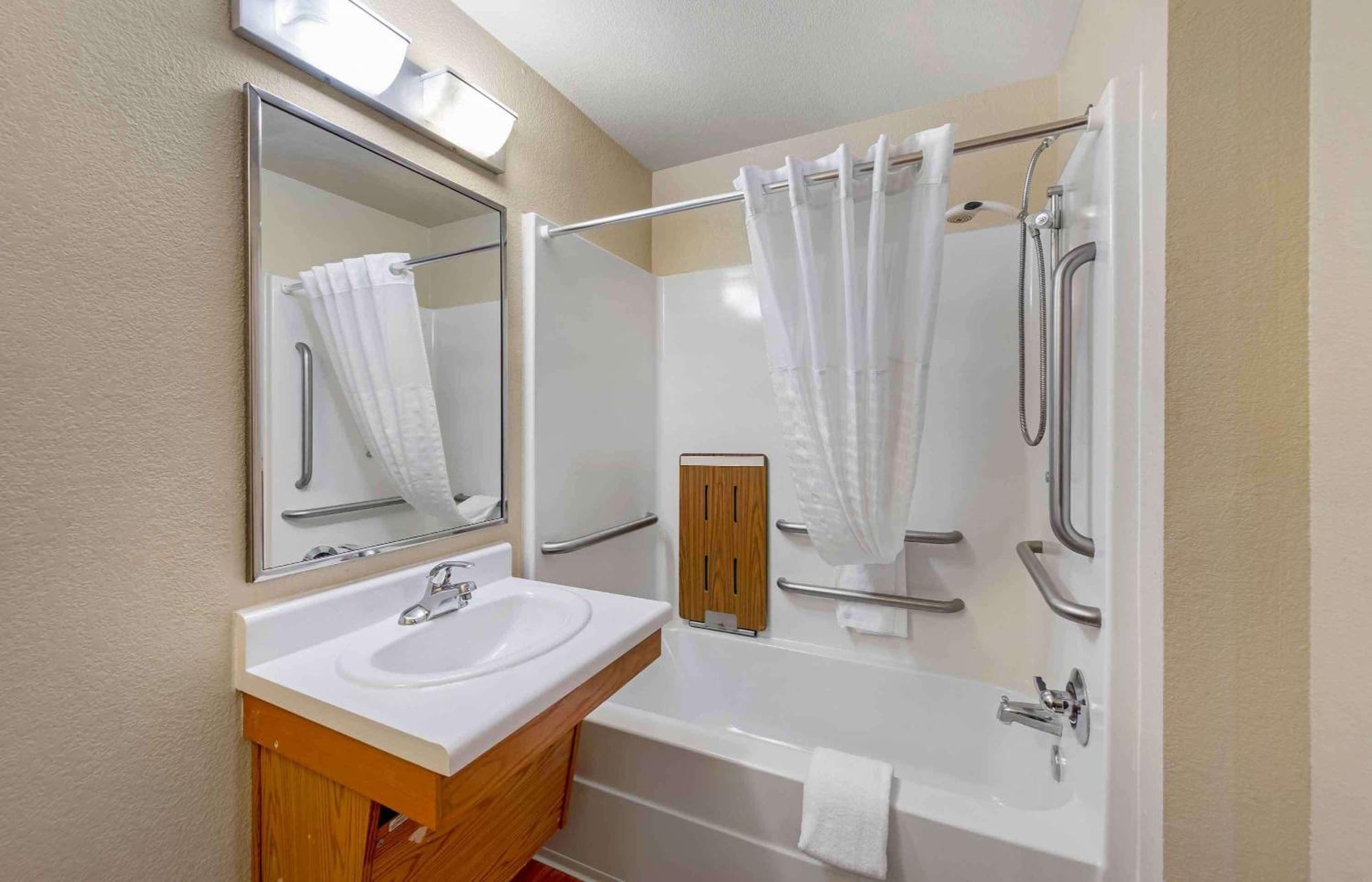 Extended Stay America Select Suites - Fayetteville - Cliffdale Exteriör bild