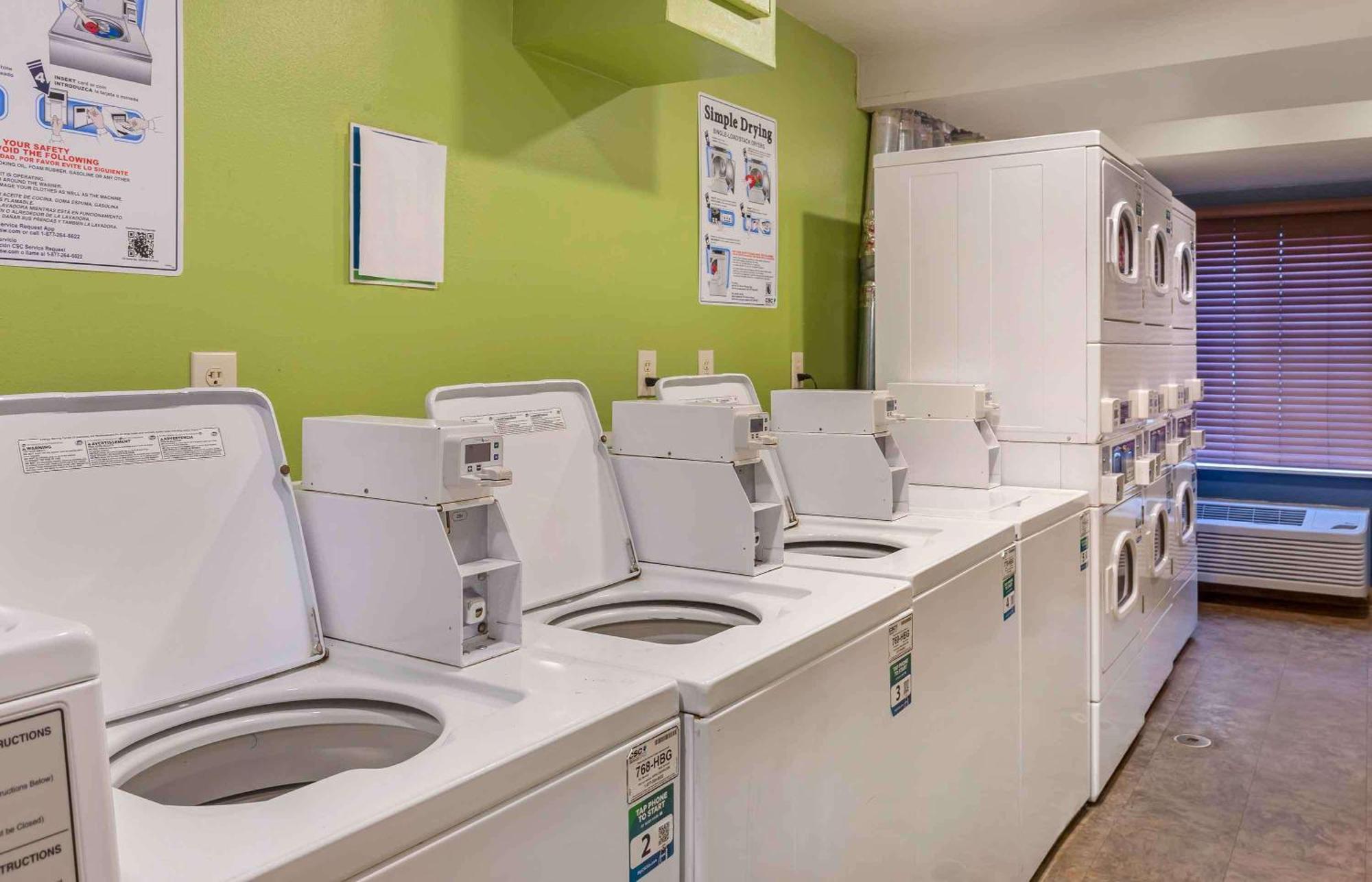 Extended Stay America Select Suites - Fayetteville - Cliffdale Exteriör bild