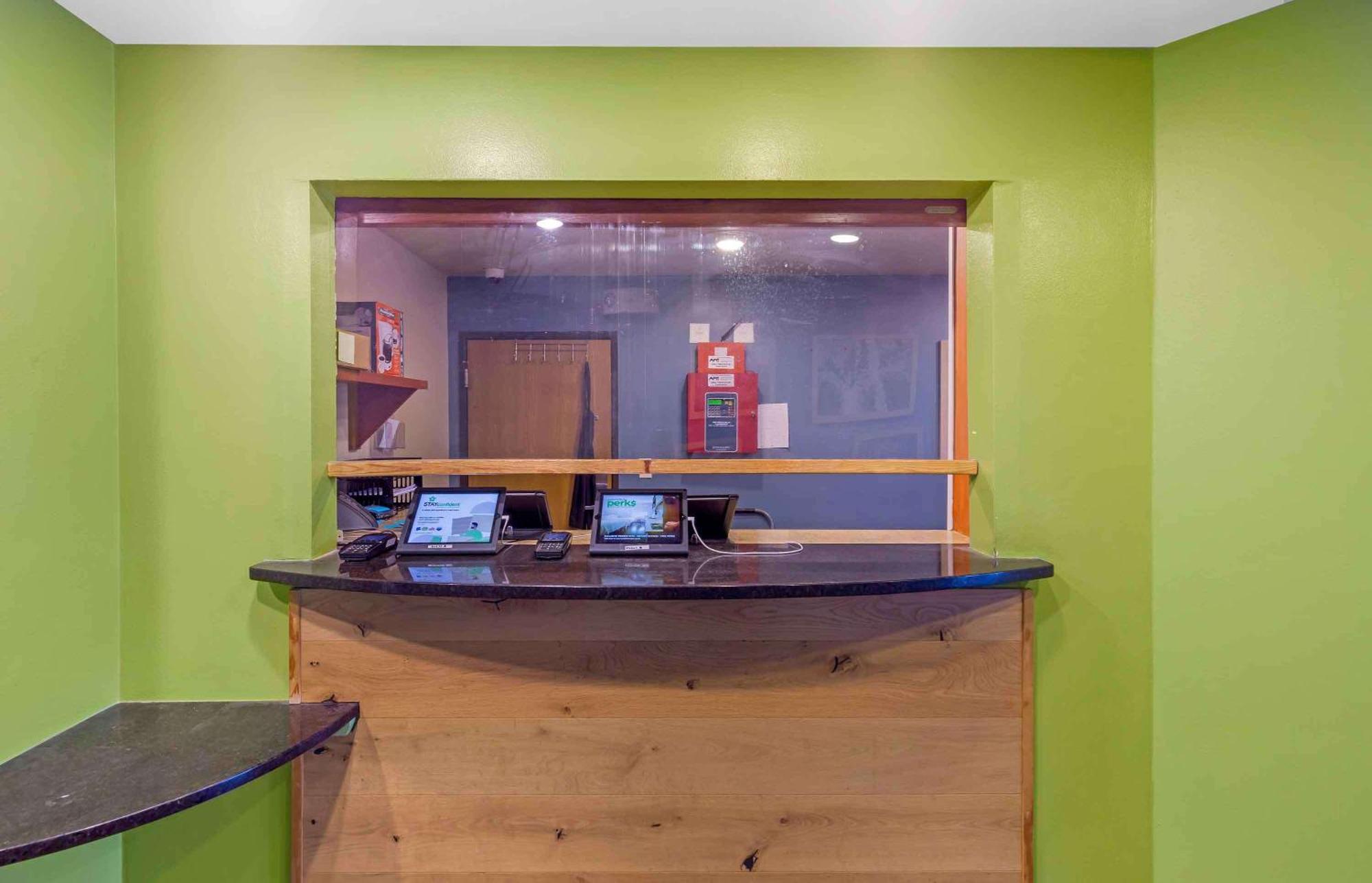 Extended Stay America Select Suites - Fayetteville - Cliffdale Exteriör bild